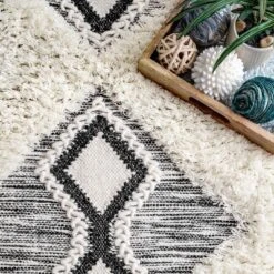 NuLOOM Yara Shaggy Helix Diamonds Area Rug -Home Improvement Store GUEST 239f1a89 61a0 4dec a1e8 64da7c7732bd