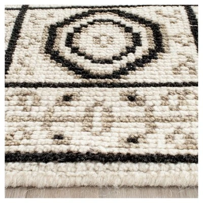 Ivory/Gray Abstract Tufted Runner - (2'3"x8' Runner) - Safavieh 3 Ivory/Gray Abstract Tufted Runner - (2'3"x8' Runner) - Safavieh