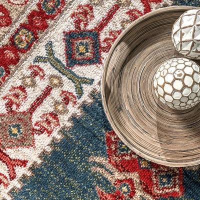 NuLOOM Qiana Emblem Fringe Area Rug 7 NuLOOM Qiana Emblem Fringe Area Rug - Image 5