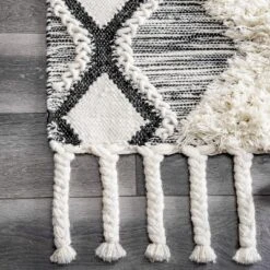 NuLOOM Yara Shaggy Helix Diamonds Area Rug -Home Improvement Store GUEST 760ecebd ec3e 4aa2 b17f e7c76313b0a3