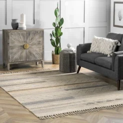 NuLOOM Geometric Stripes Wool Tassel Area Rug