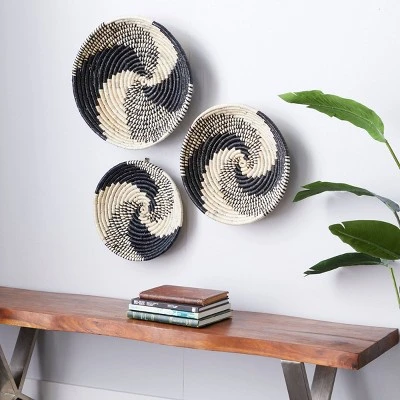 Bohemian Seagrass Plate Handmade Spiral Basket Wall Decor Set Of 3 Black - Olivia & May 3 Bohemian Seagrass Plate Handmade Spiral Basket Wall Decor Set Of 3 Black - Olivia & May